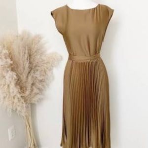H & M brown dress